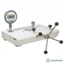 Fluke P5513-20M — пневматический насос для сравнительных испытаний 20 МПа фото 1