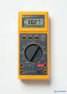 Fluke 27 — герметичный цифровой мультиметр фото